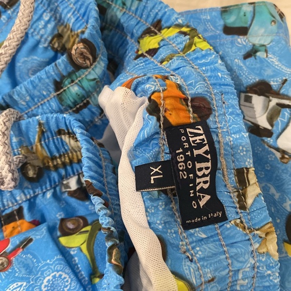 BNWOT men’s swim trunks made in Italy XL - Picture 5 of 7